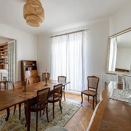 Lejlighed Le Bourgeois Avec Balcon, Somptueux Et Lumineux, Idealement Situe